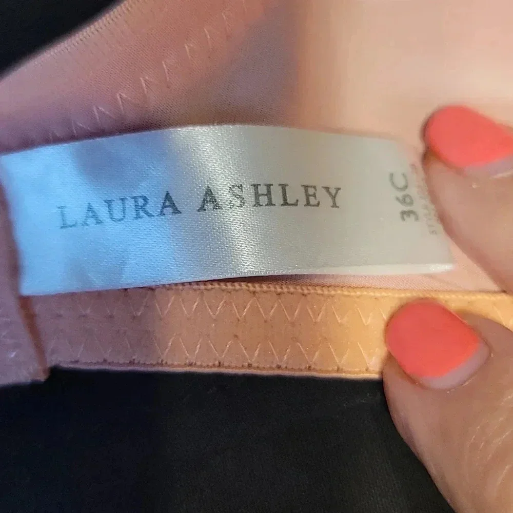 Laura Ashley peach bra - Picture 4 of 5